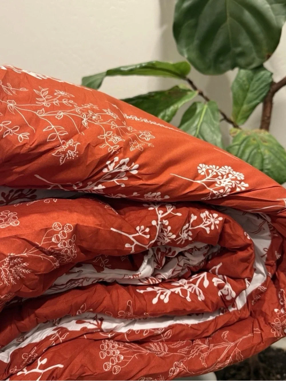 NEW West Elm Red Queen / King Size Comforter Botanical Print Bedding Sham Set